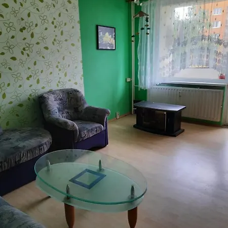 Cozy Rose Apartment
